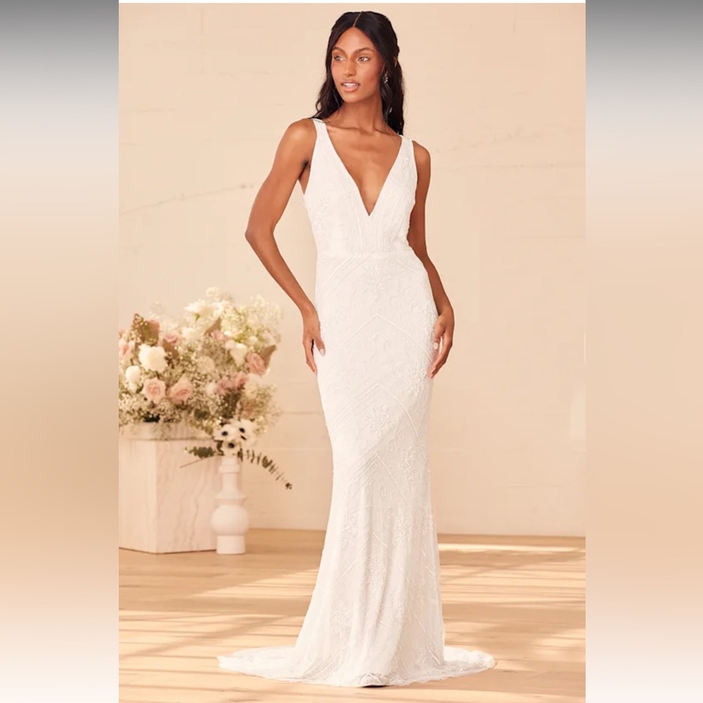 Lulu’s Elegant White V-Neck Lace and Sequin Bridal Gown